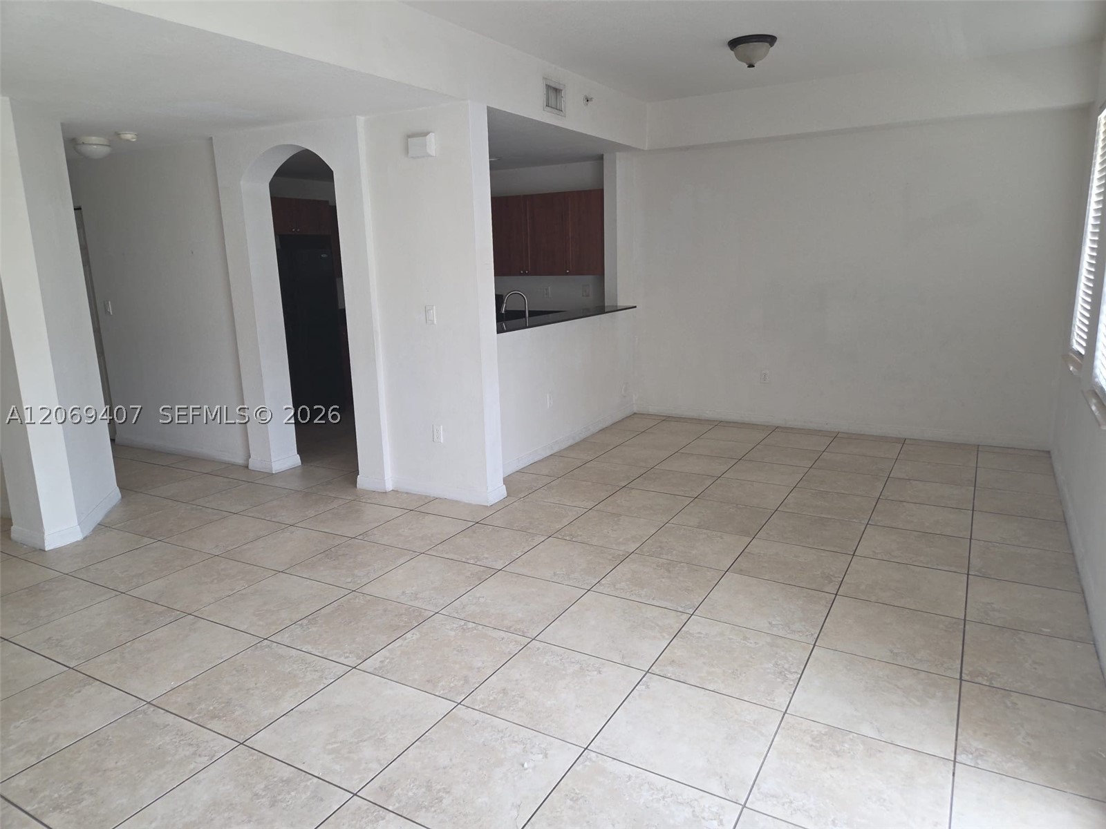 10855 Nw 88th Ter 103 Property Photo 8