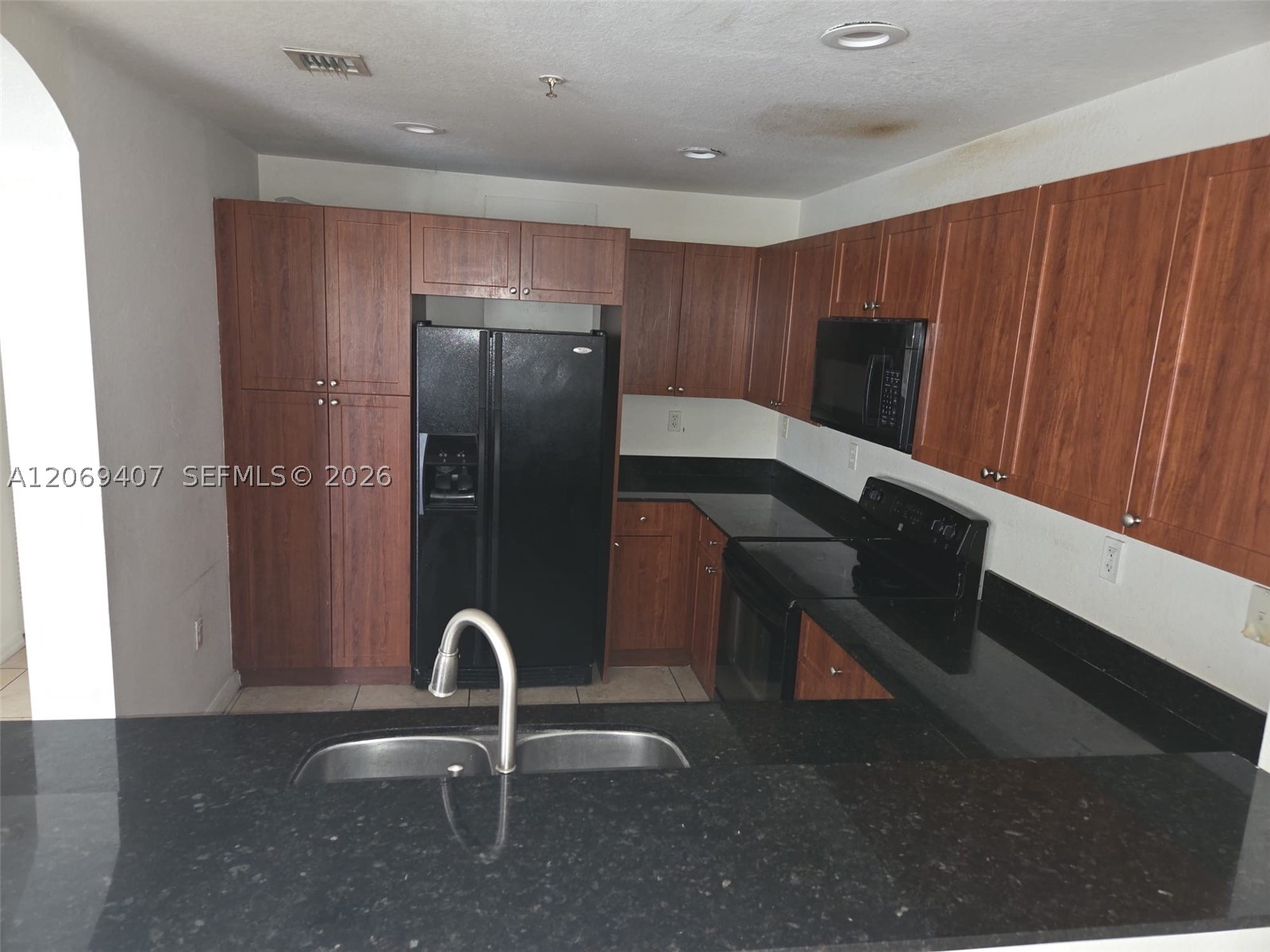 10855 Nw 88th Ter 103 Property Photo 11