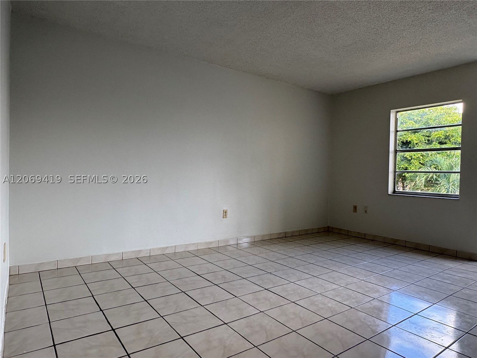 9331 Sw 4th St 202b Property Photo 3