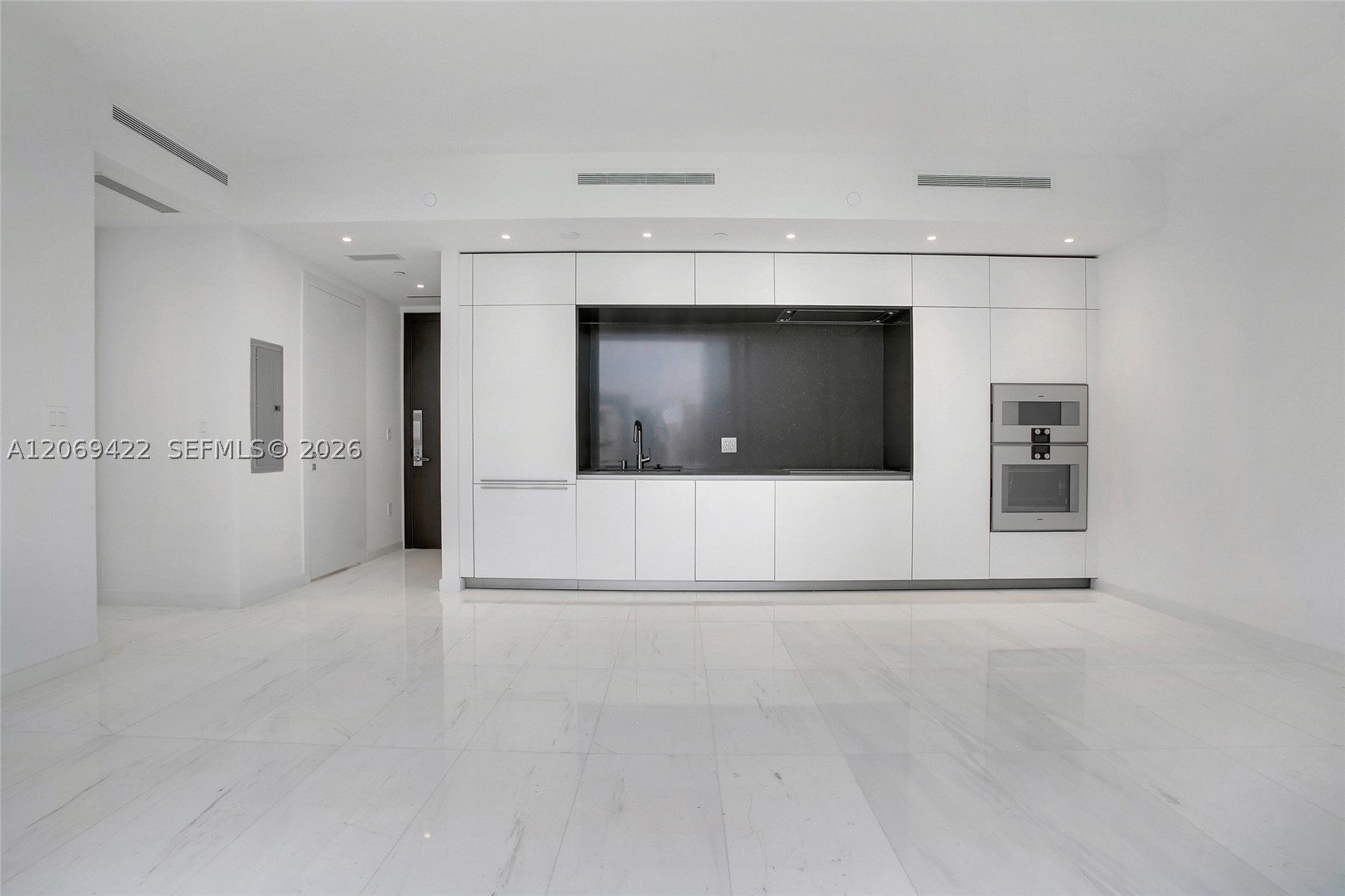 300 Biscayne Boulevard Way 3108 Property Photo 5