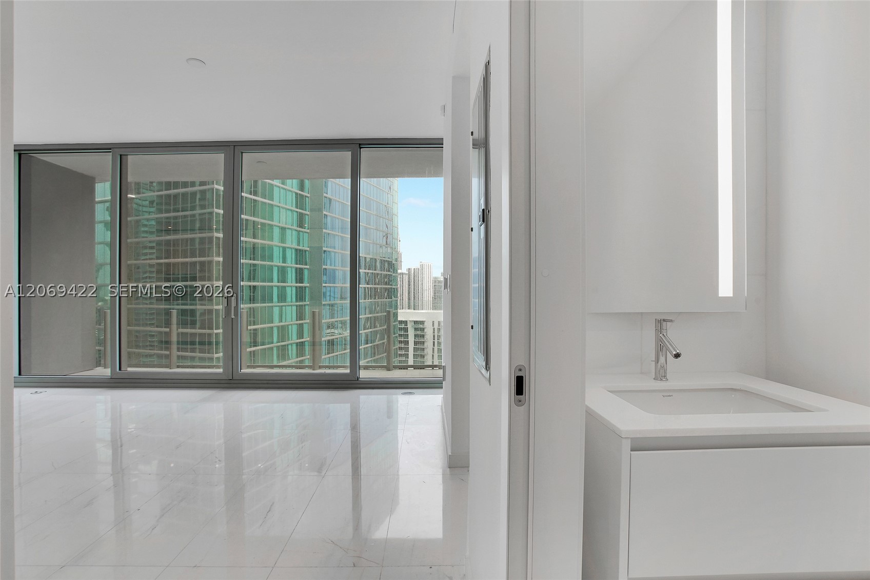 300 Biscayne Boulevard Way 3108 Property Photo 8