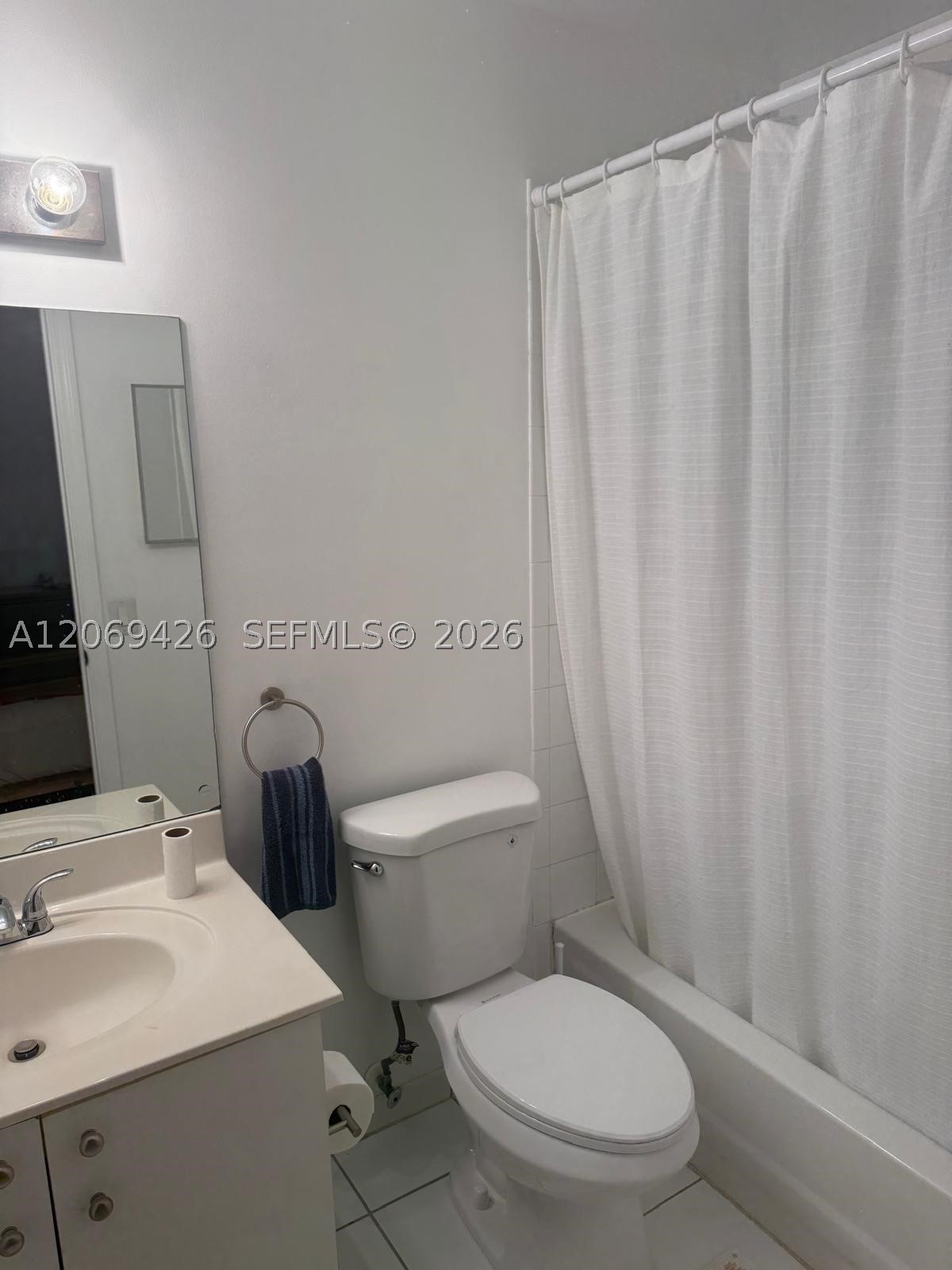 820 Ne 212th Ter 4 Property Photo 6