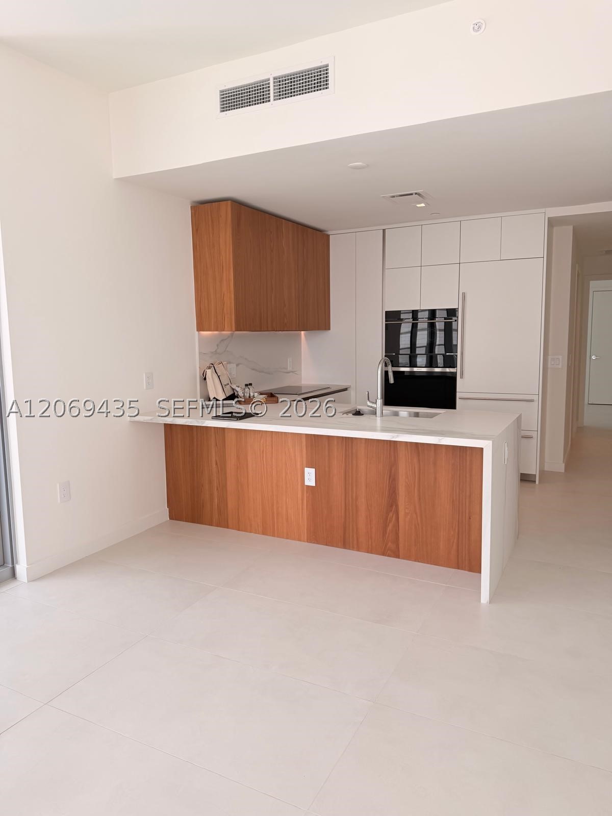 1400 Biscayne Blvd 702 Property Photo 5