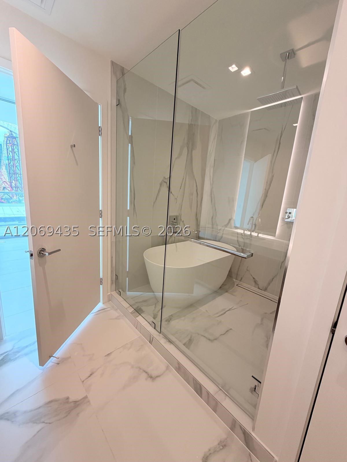 1400 Biscayne Blvd 702 Property Photo 10