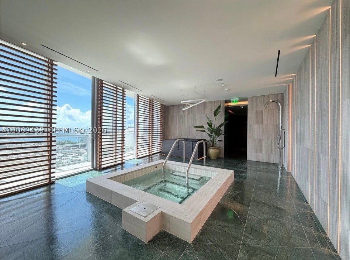 1400 Biscayne Blvd 702 Property Photo 26