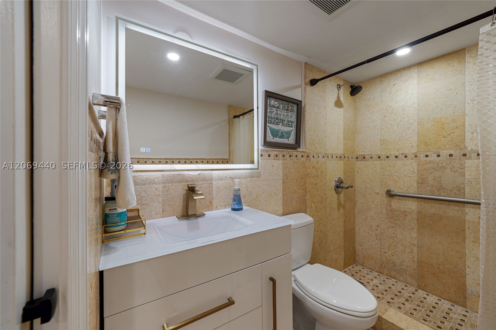 10310 Nw 5th Ter 4-26 Property Photo 13