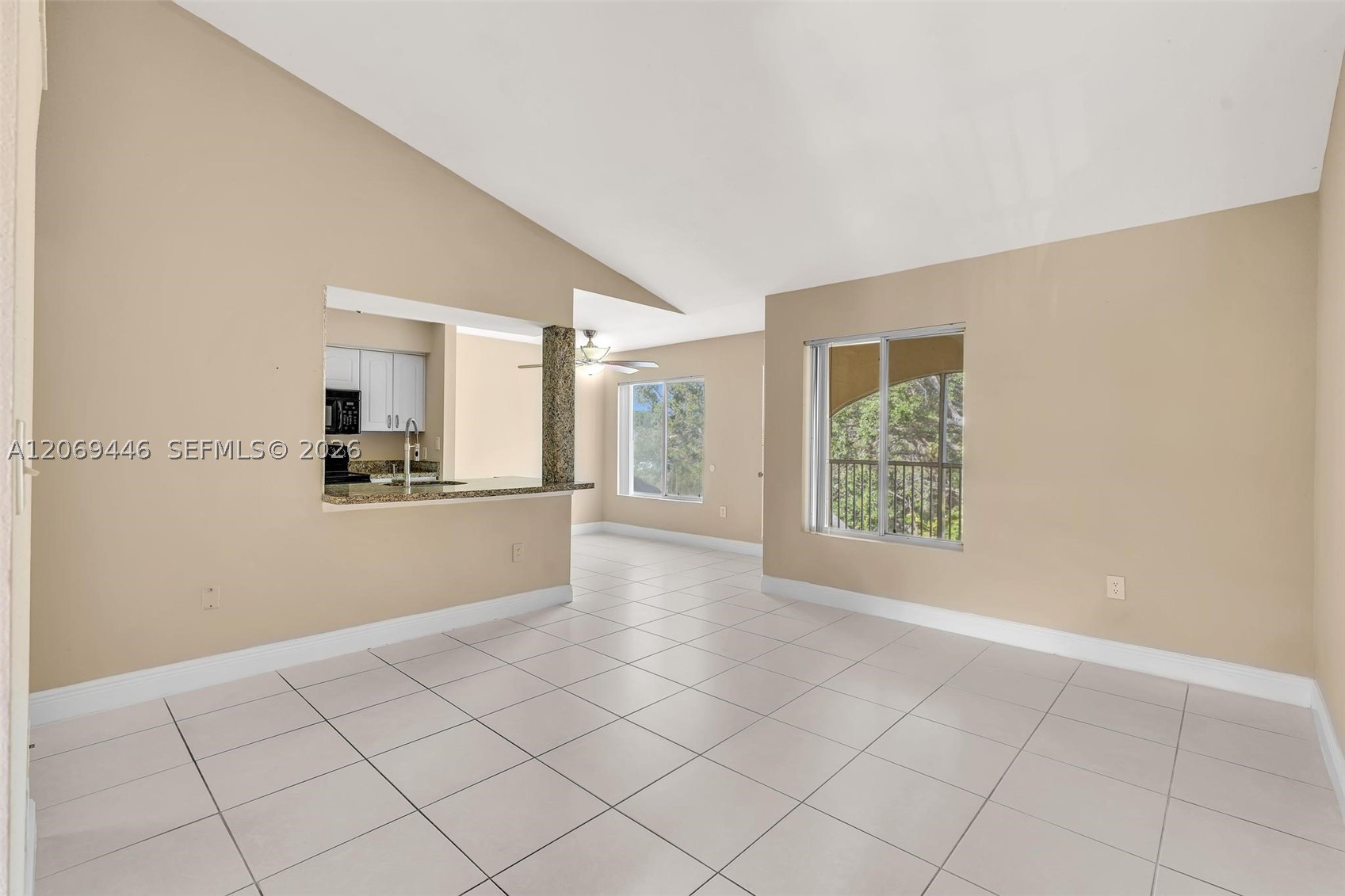 2667 Nw 33rd St 2413 Property Photo 6