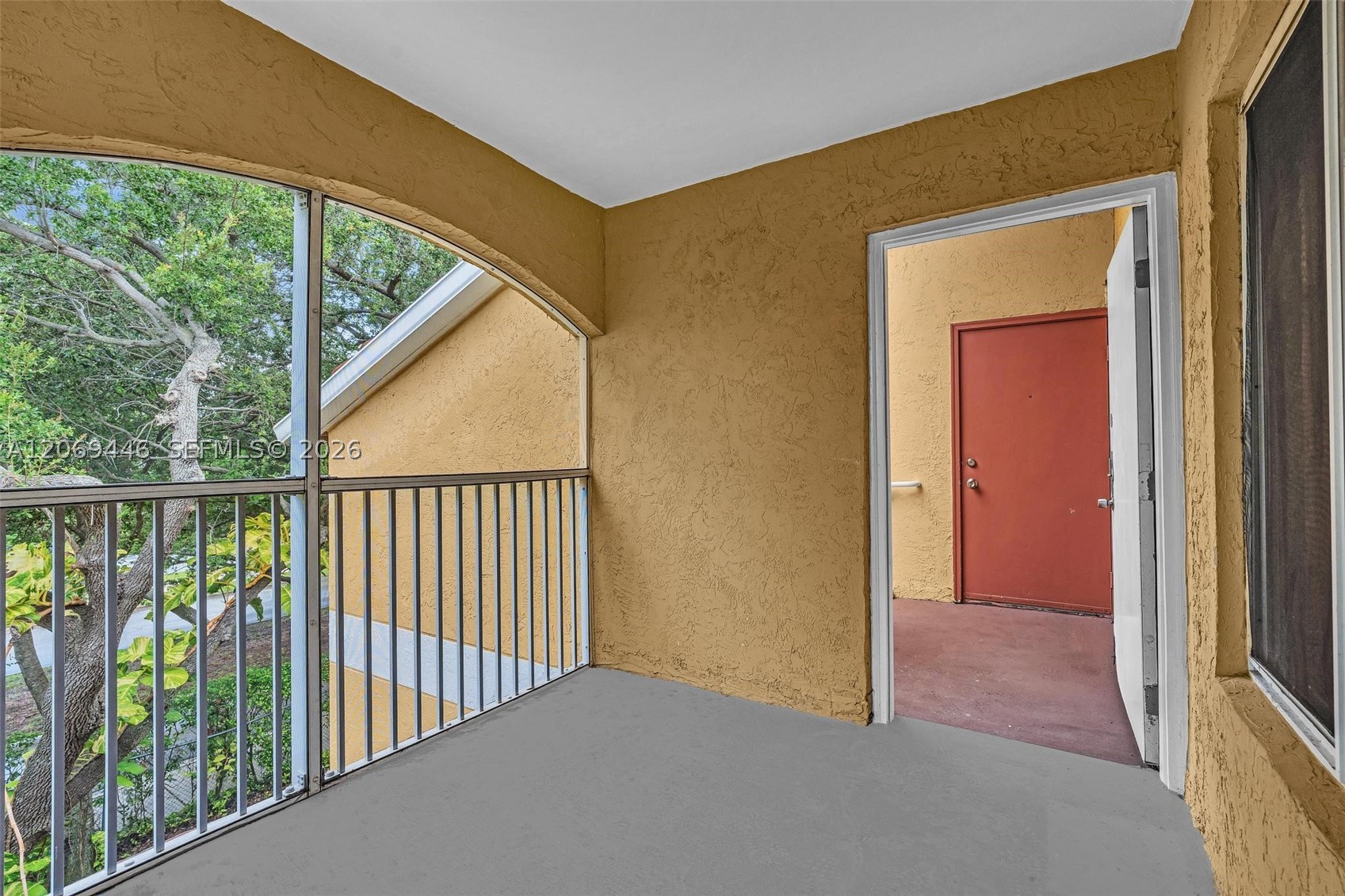 2667 Nw 33rd St 2413 Property Photo 15
