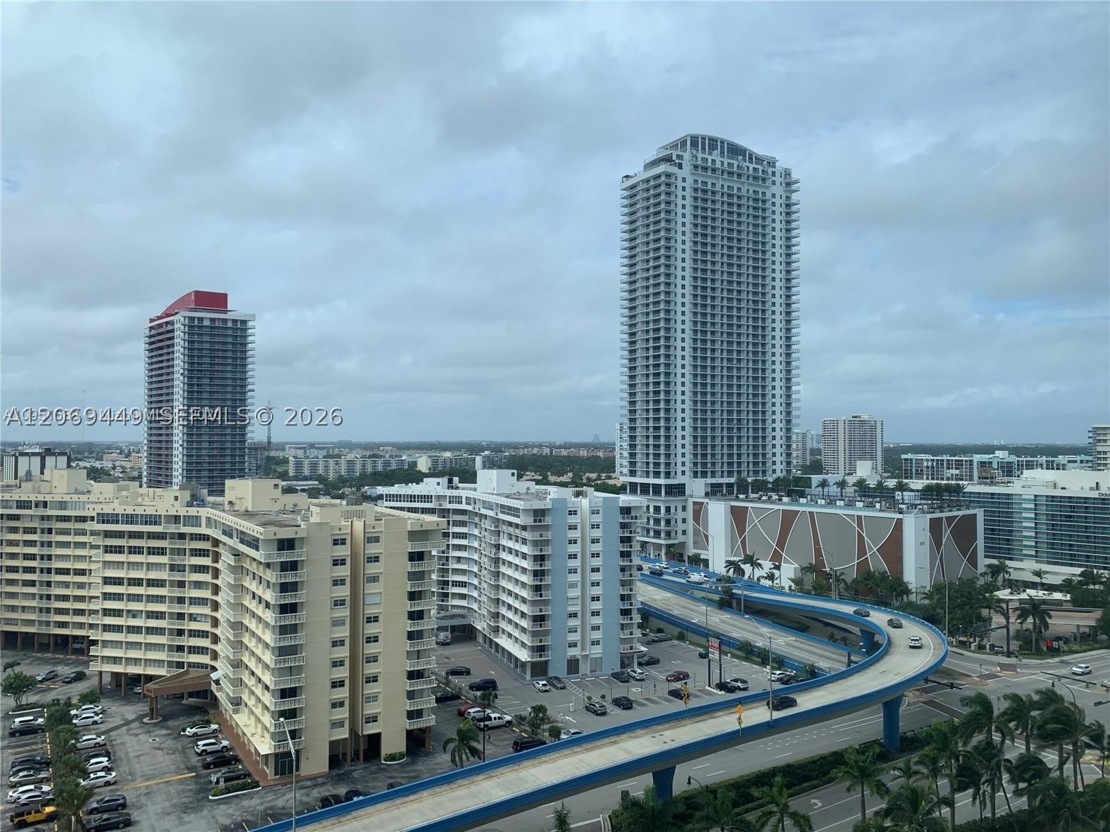 1830 S Ocean Dr 1607 Property Photo 3