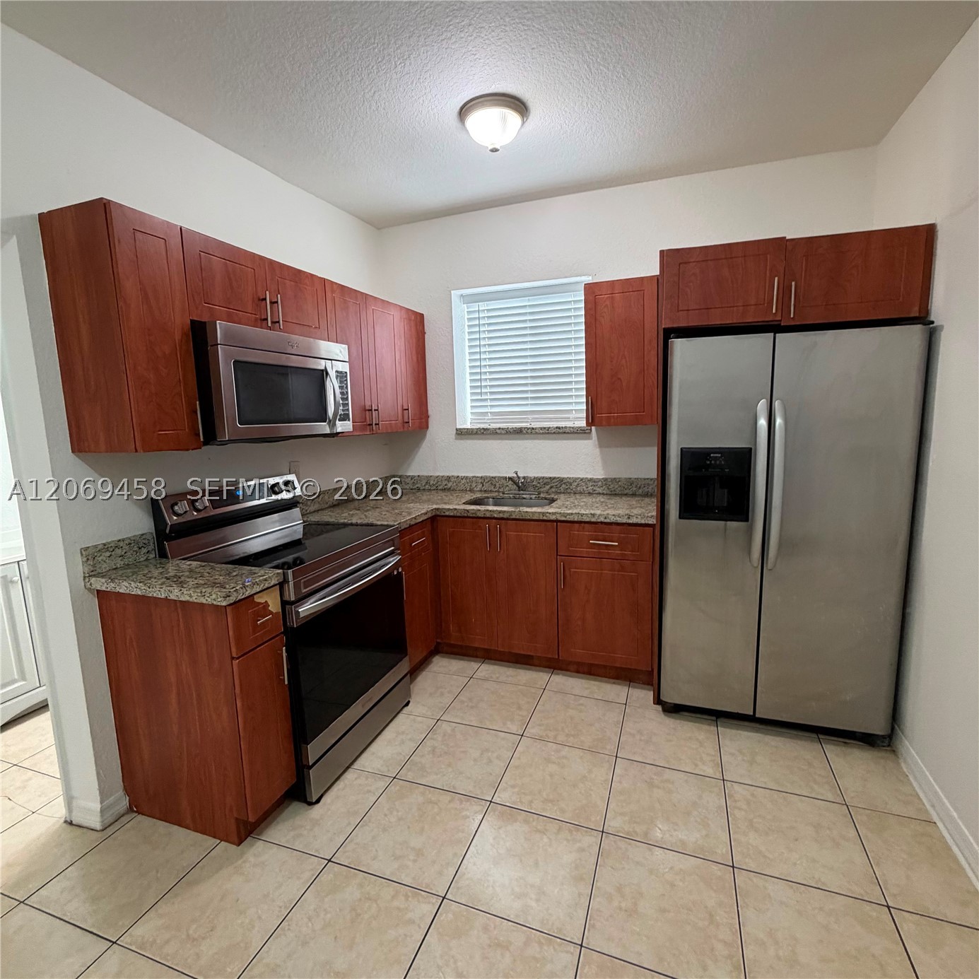 1021 NW 3rd St 208 Property Photo 1