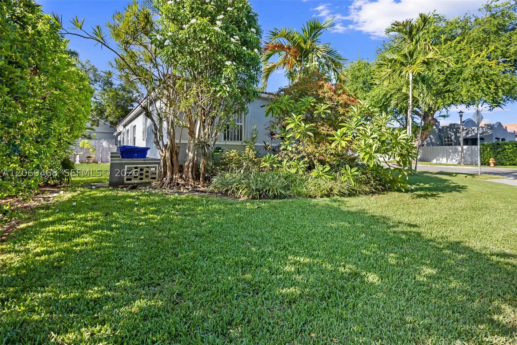 2470 Sw 23rd Ave Property Photo 42