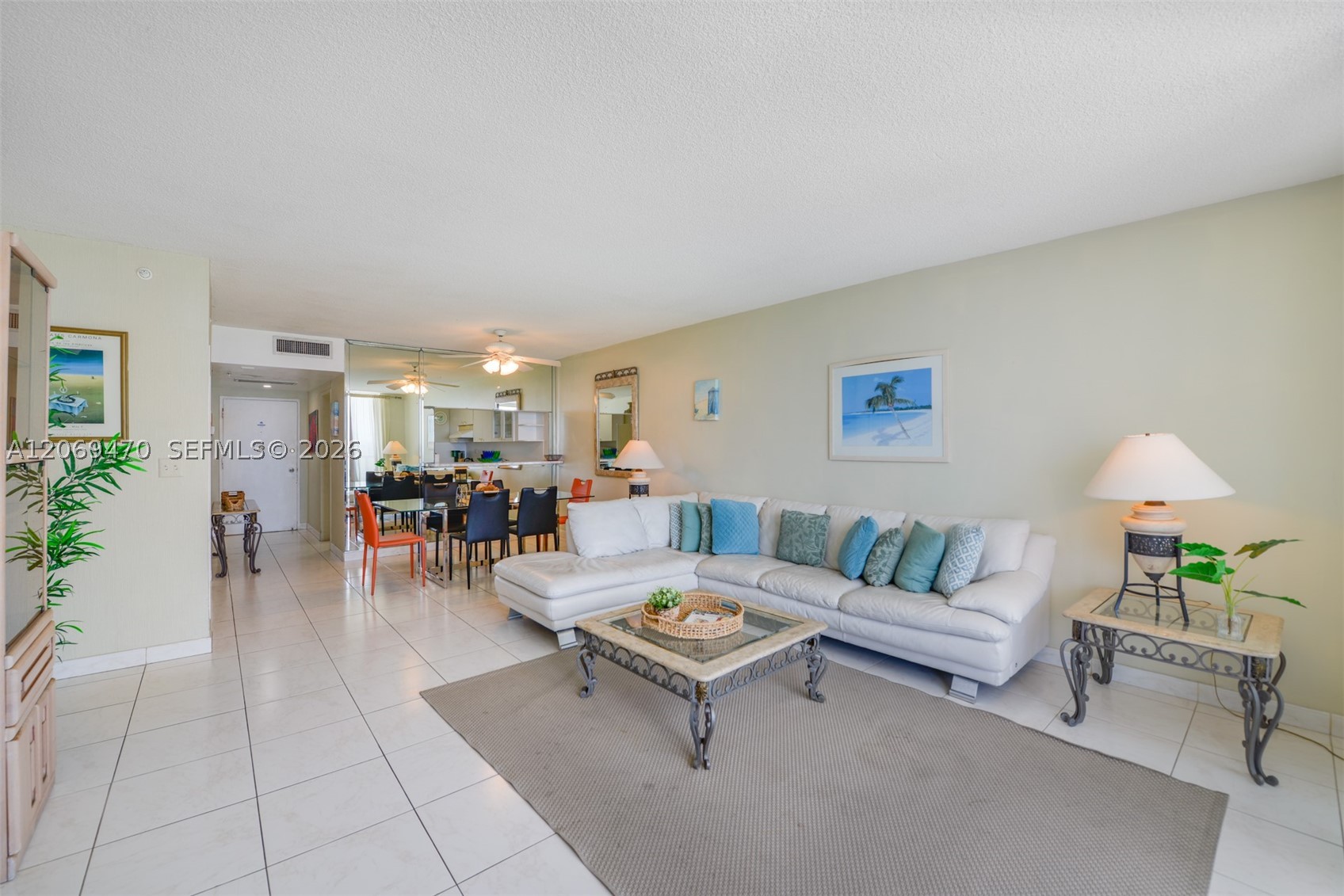 5601 Collins Ave 512 Property Photo 4