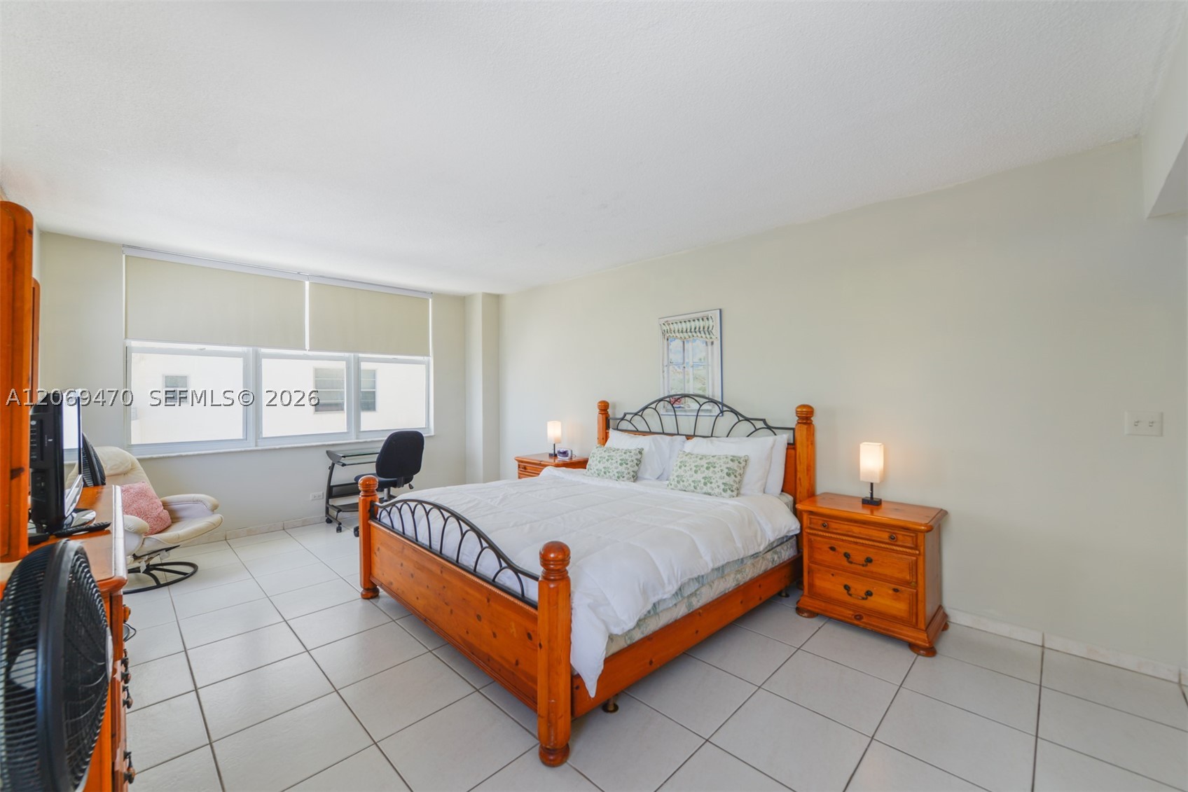 5601 Collins Ave 512 Property Photo 15