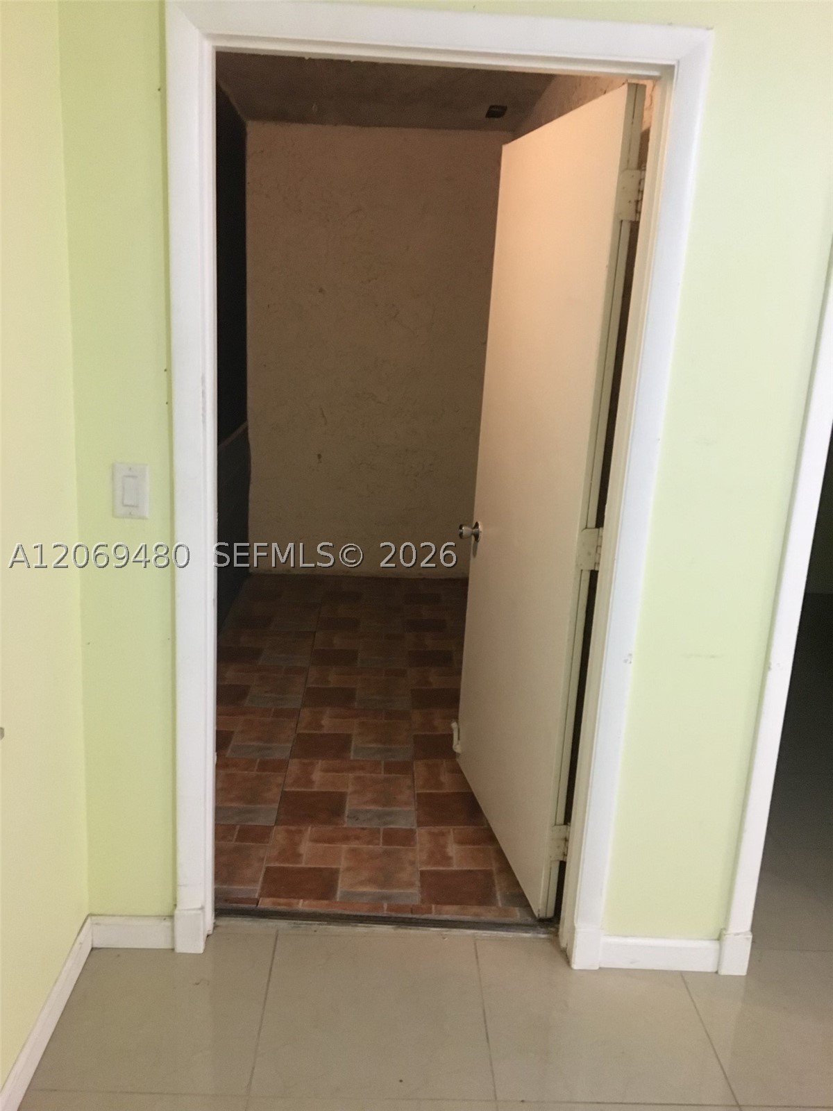 212 Lake Frances Dr 212 Property Photo 4
