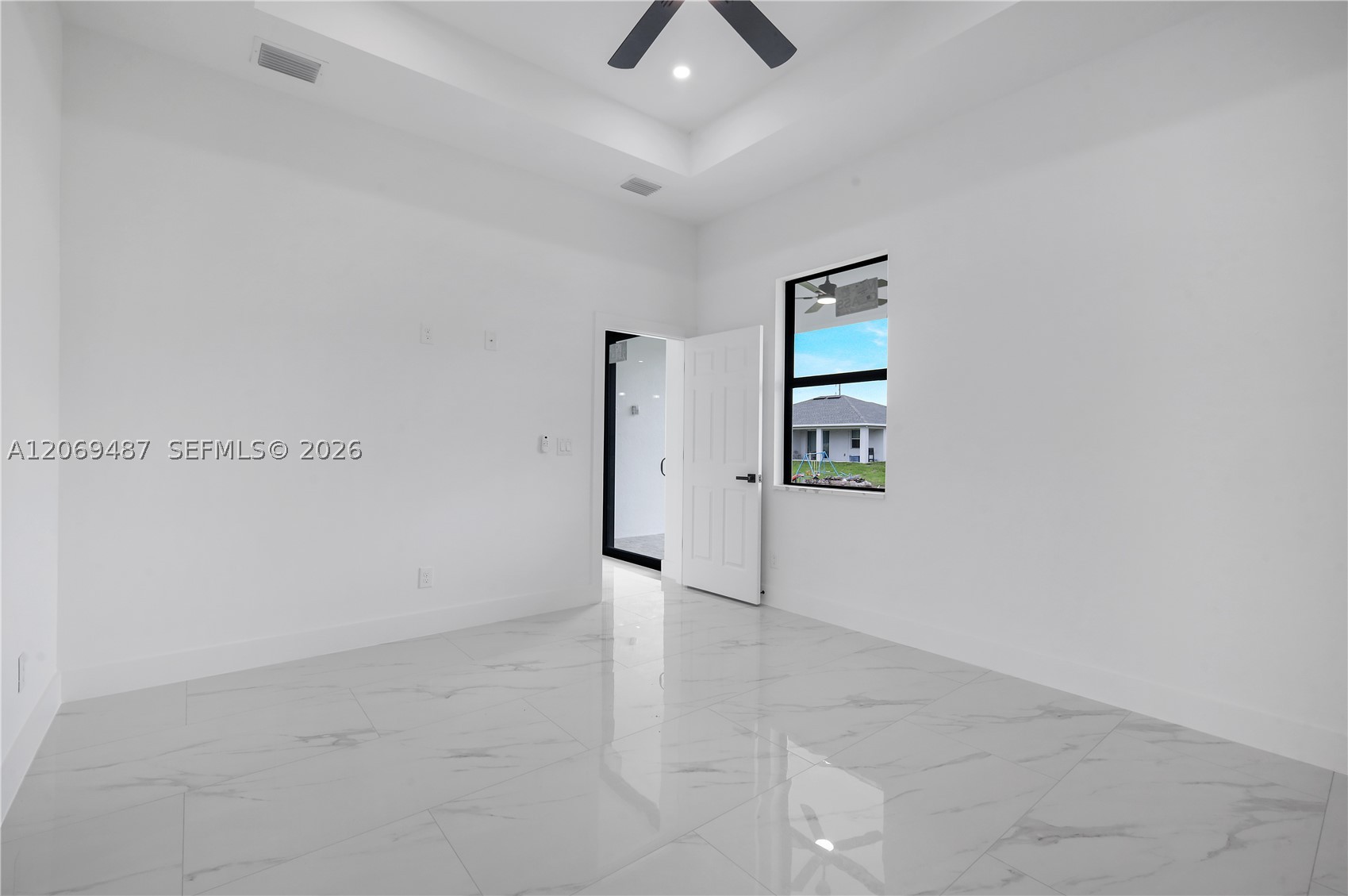 3005 S Ida Ave Property Photo 17