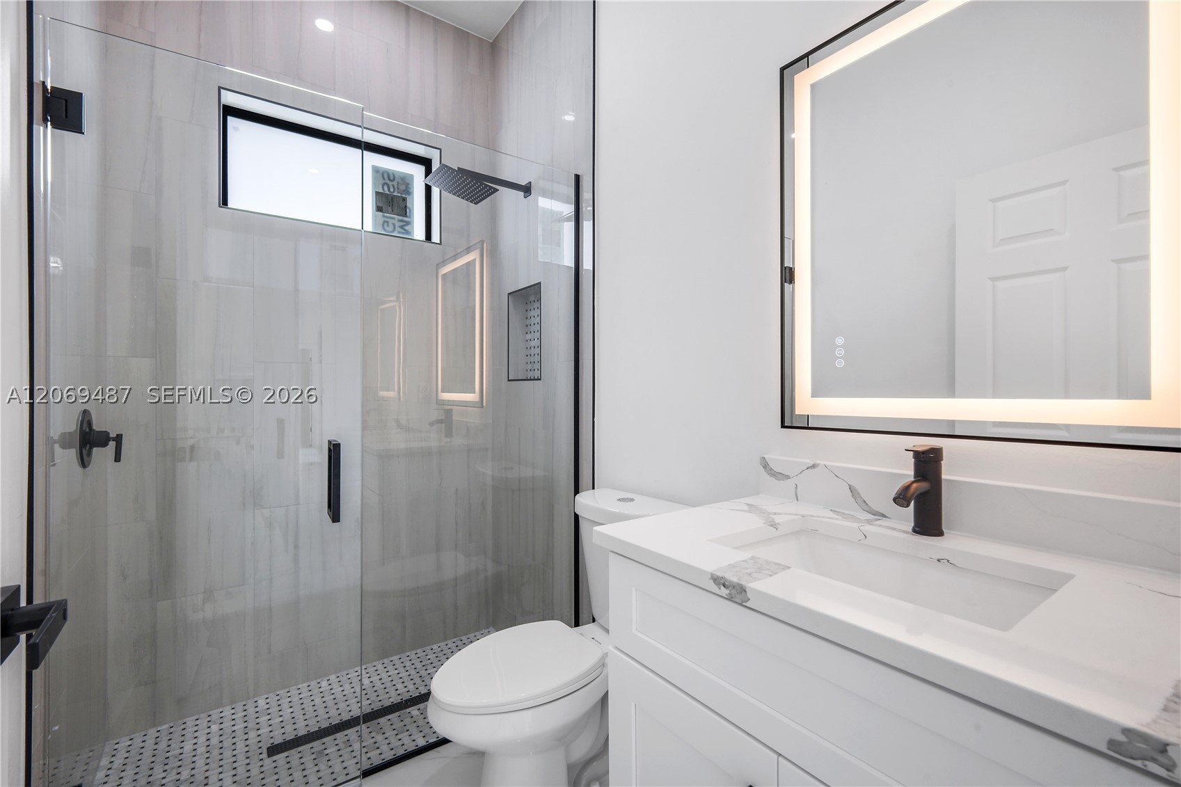 3005 S Ida Ave Property Photo 21