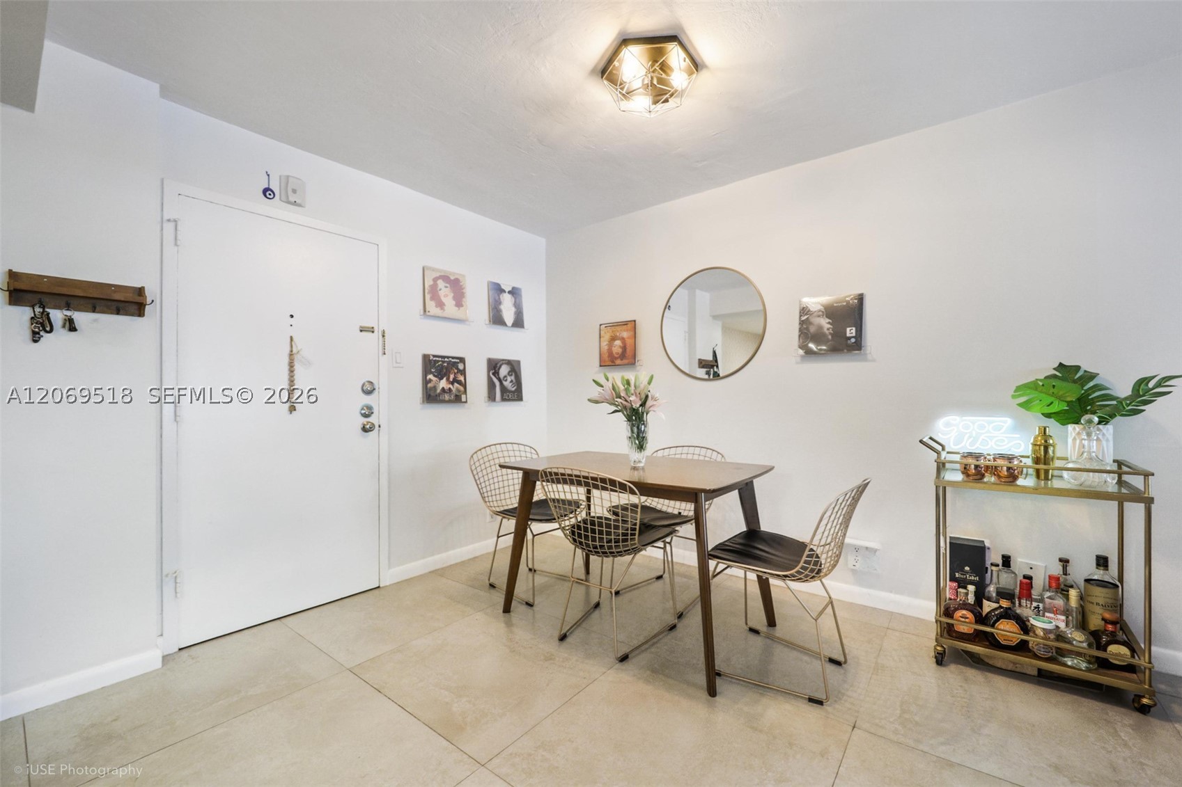 3304 Virginia St 2b Property Photo 4