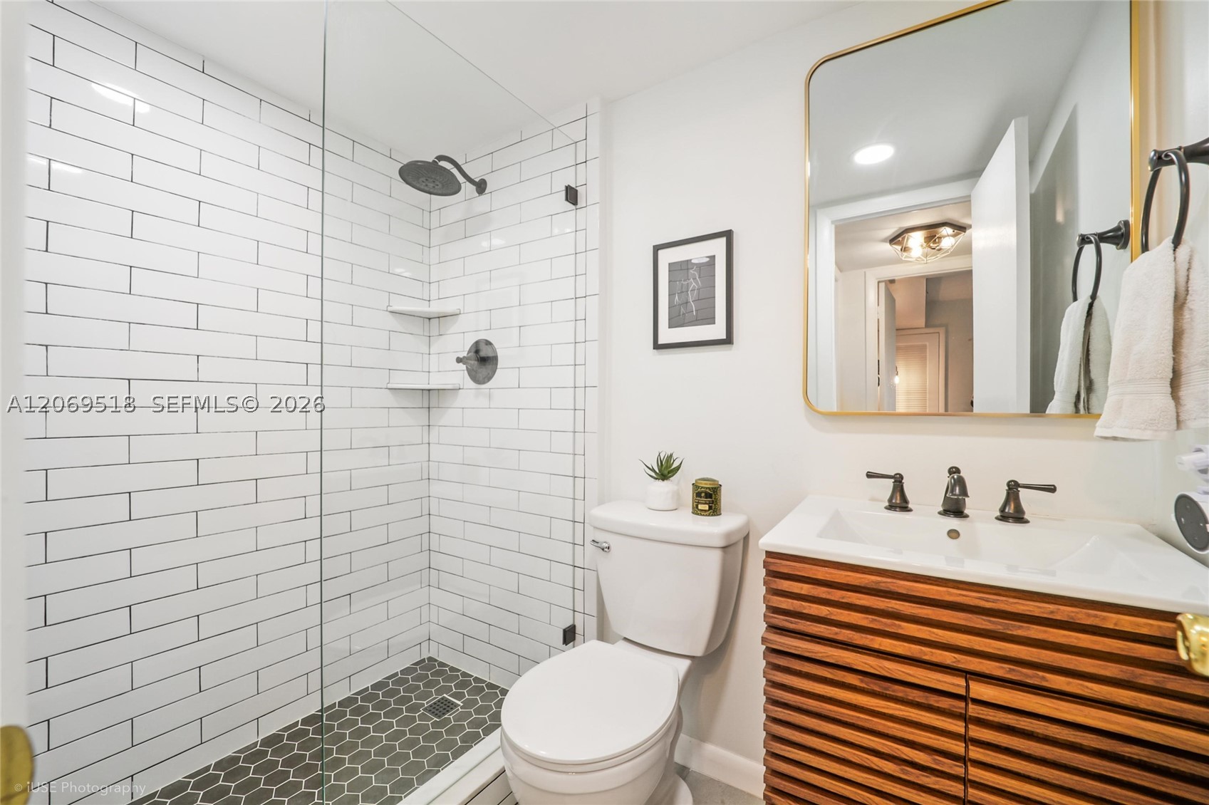 3304 Virginia St 2b Property Photo 7