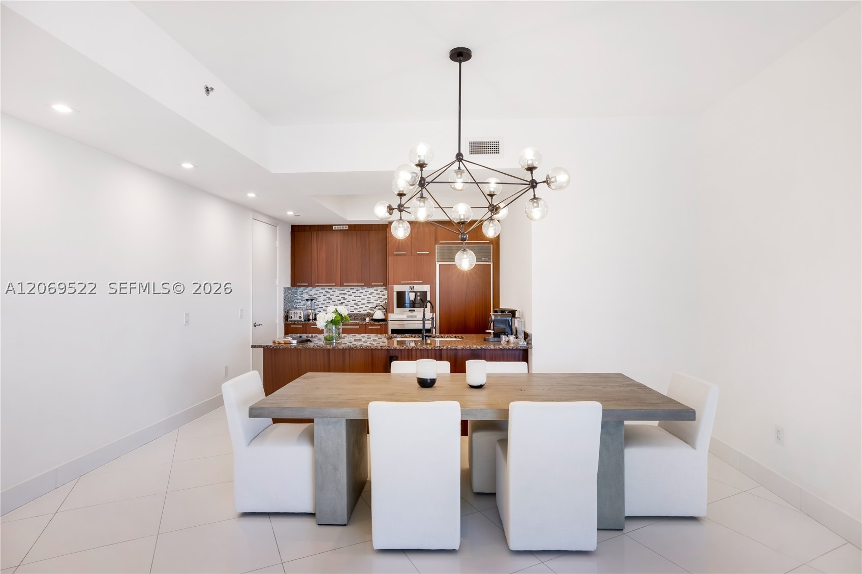 15901 Collins Ave 707 Property Photo 6