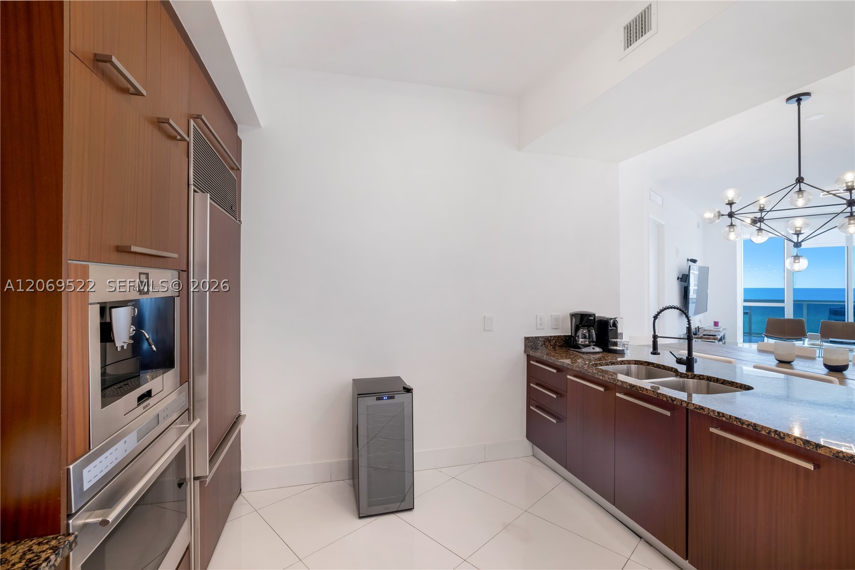 15901 Collins Ave 707 Property Photo 8