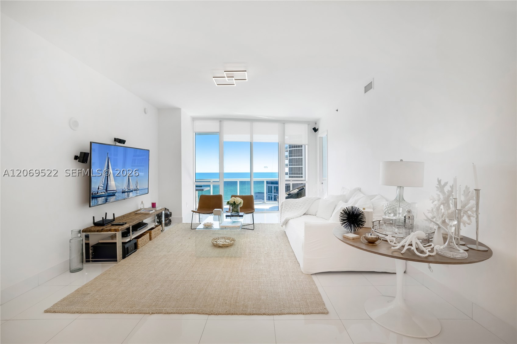 15901 Collins Ave 707 Property Photo 12