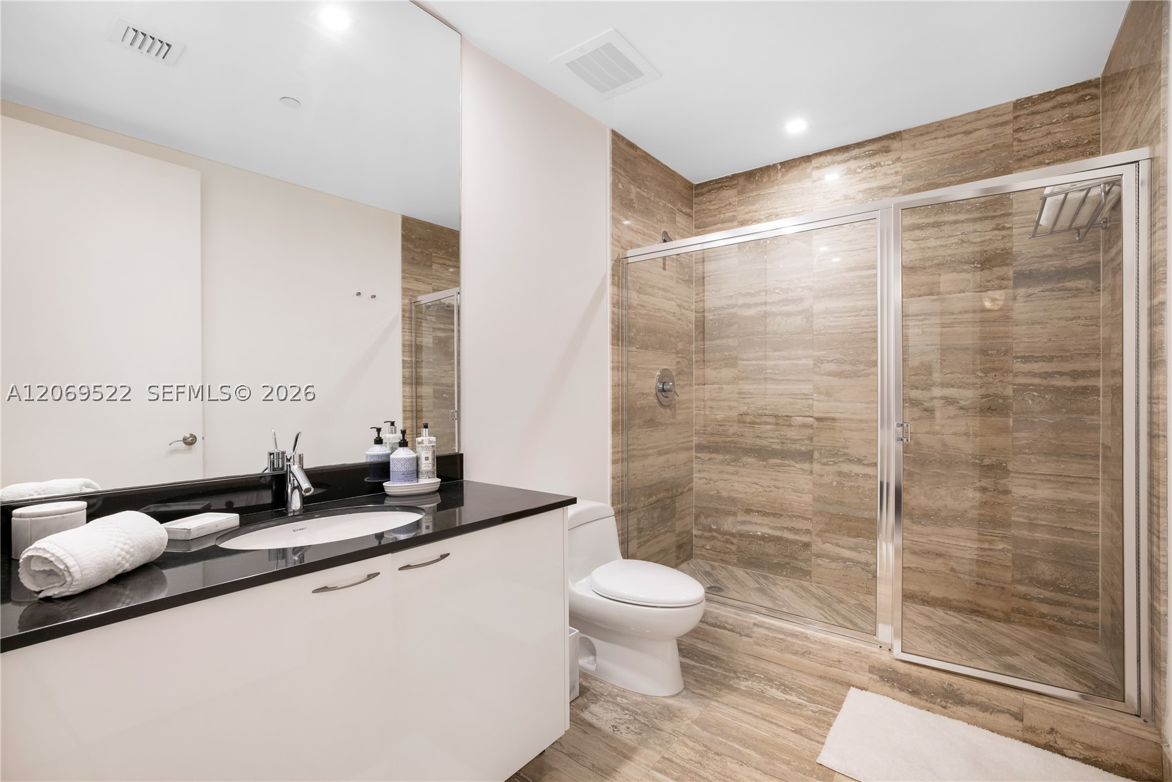 15901 Collins Ave 707 Property Photo 22