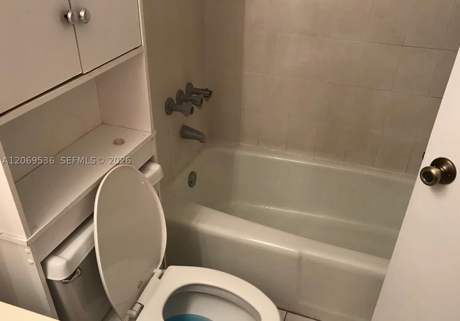 9445 Sw 76th St U1 Property Photo 9