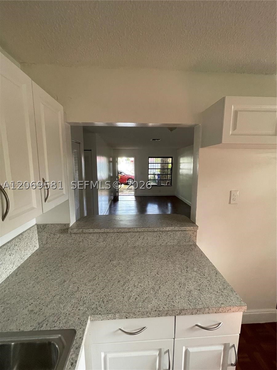 3677 Florida Ave 3677 Property Photo 5