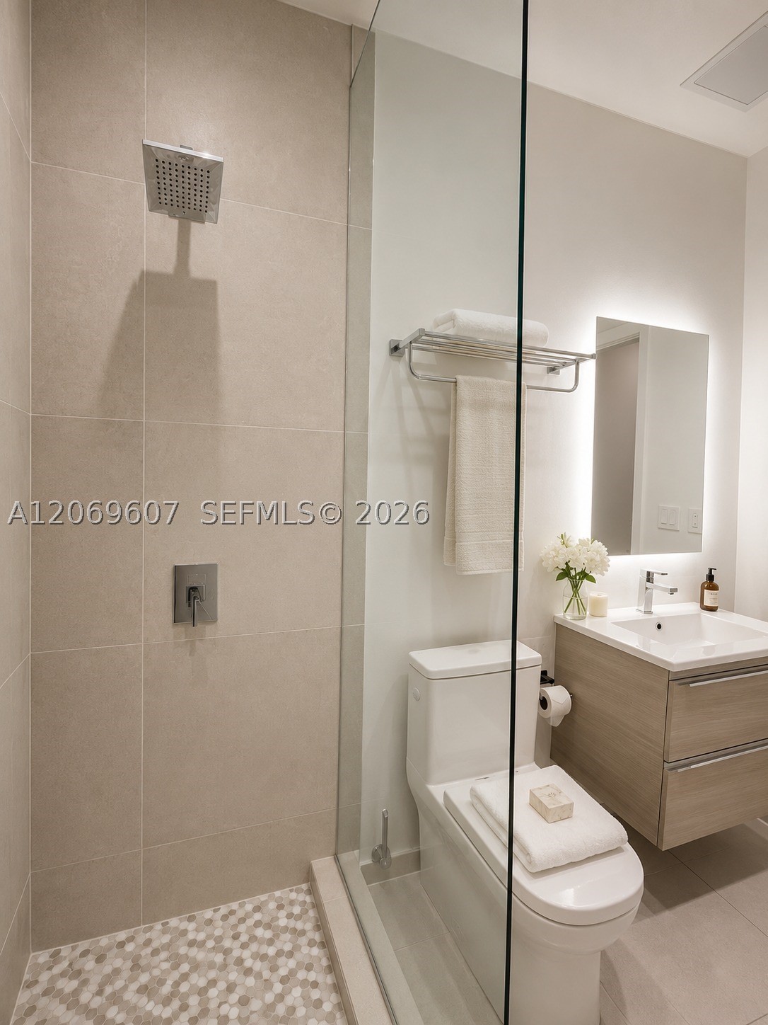 229 Sw 9th St 604 Property Photo 26