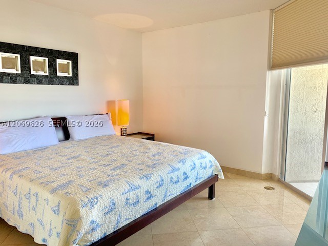 17555 Collins Ave 1503 Property Photo 34