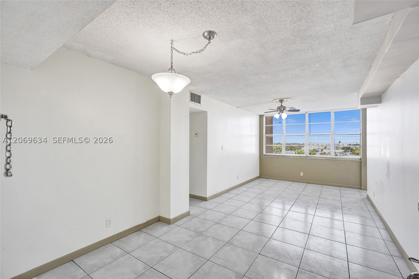 2025 Ne 164th St 710 Property Photo 1
