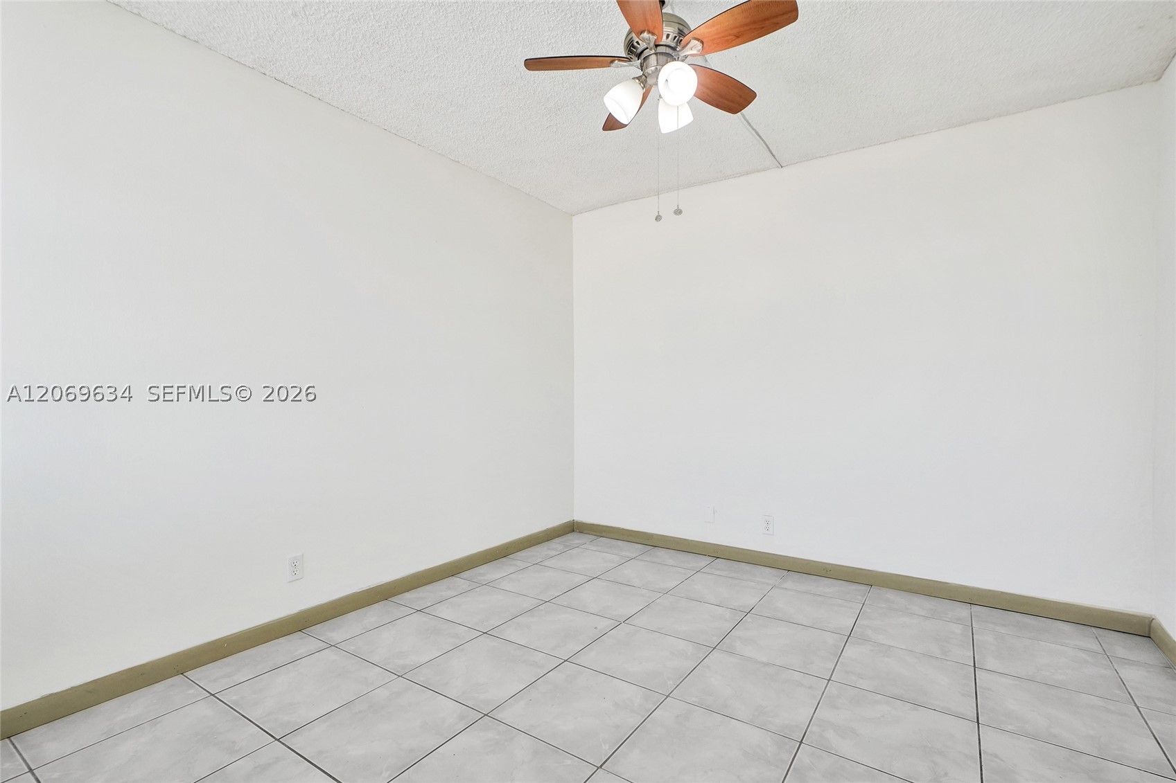 2025 Ne 164th St 710 Property Photo 13