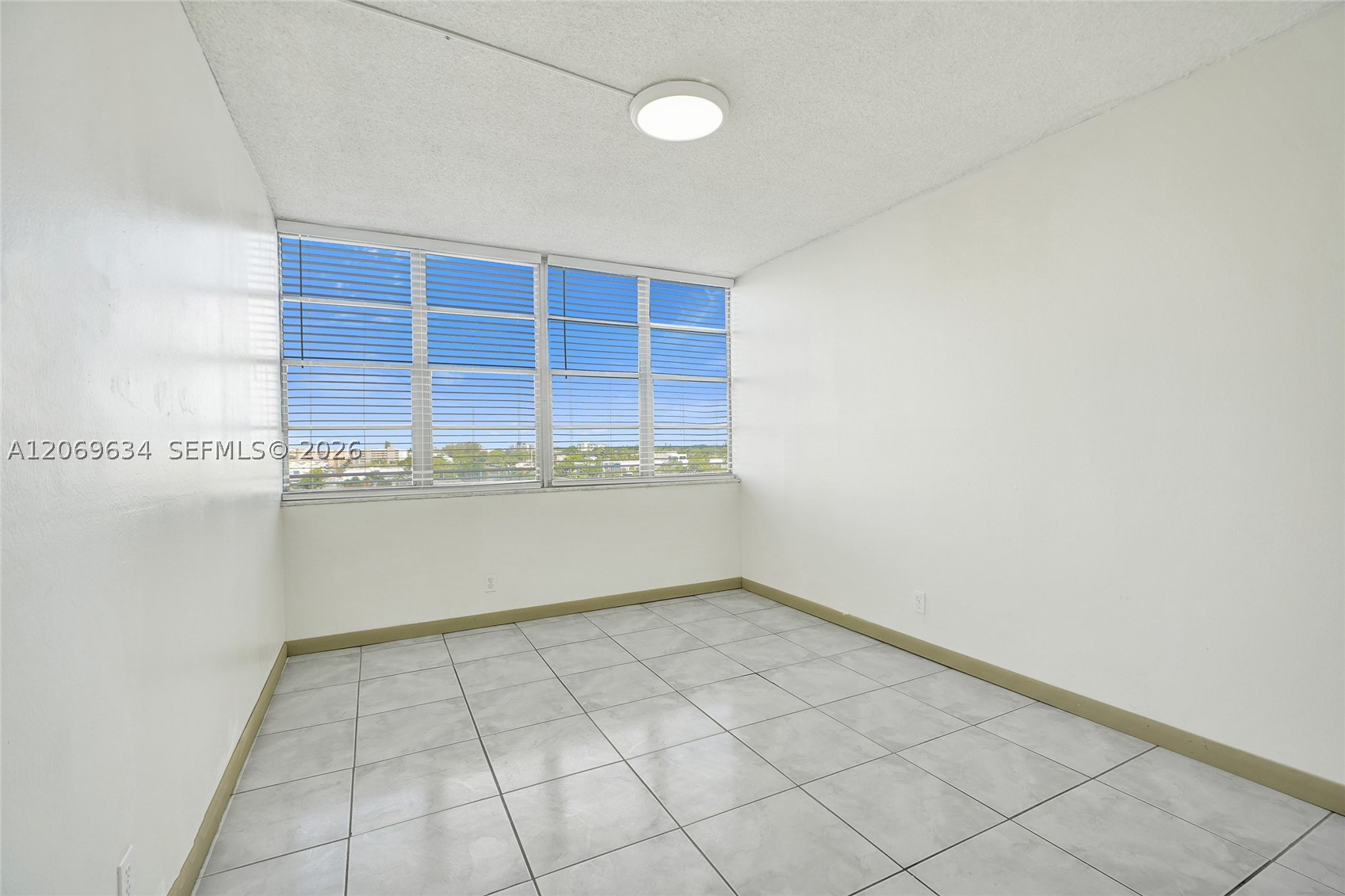 2025 Ne 164th St 710 Property Photo 19