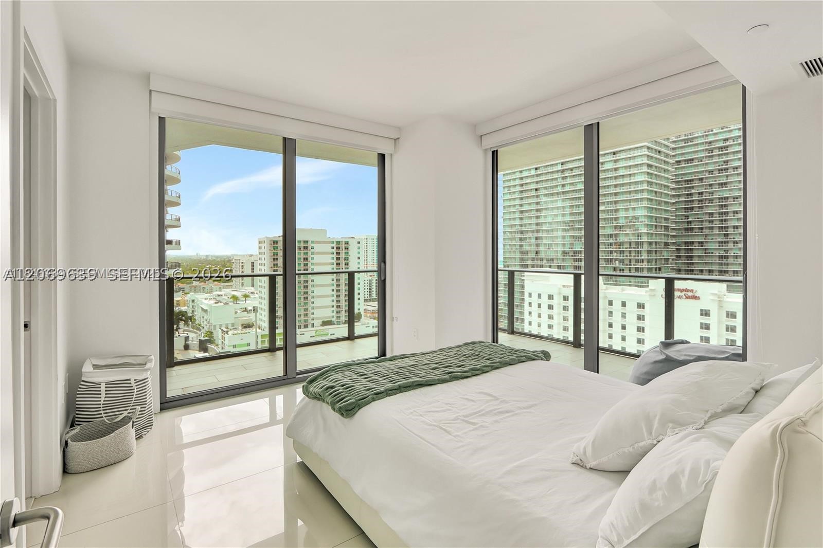 1300 S Miami Ave 1610 Property Photo 8