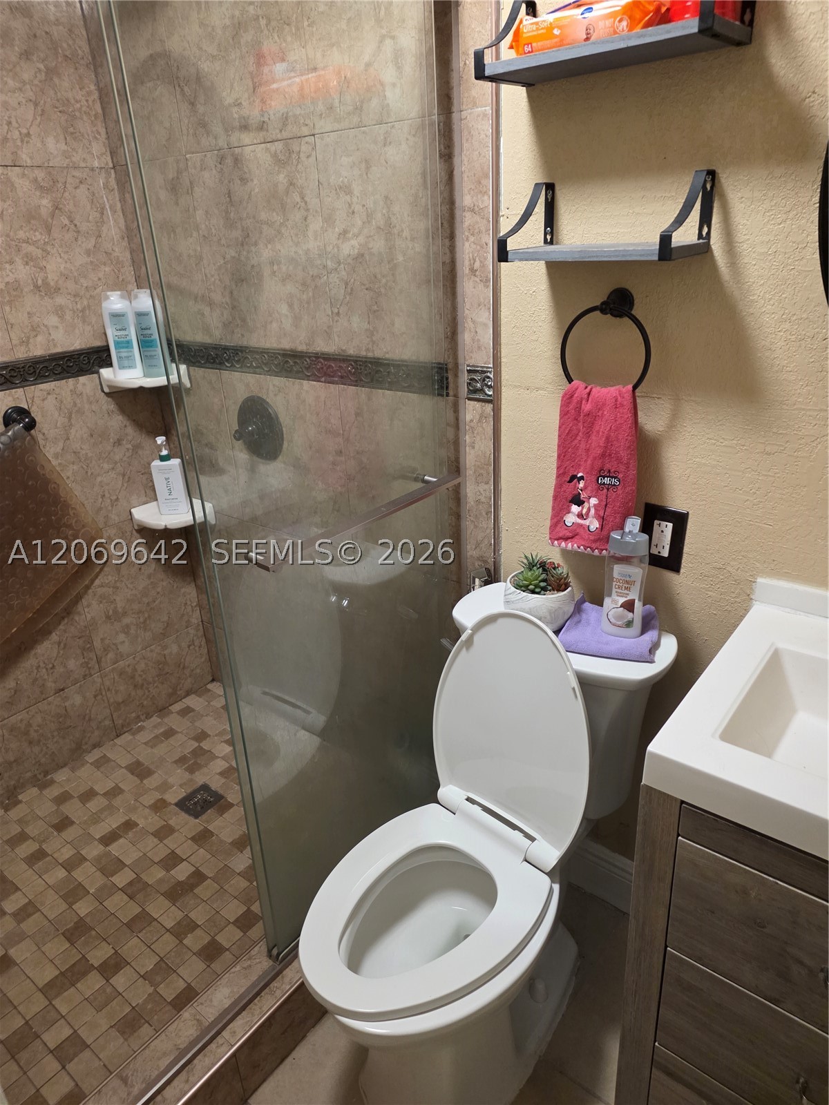 19001 Nw 49th Ct Property Photo 11