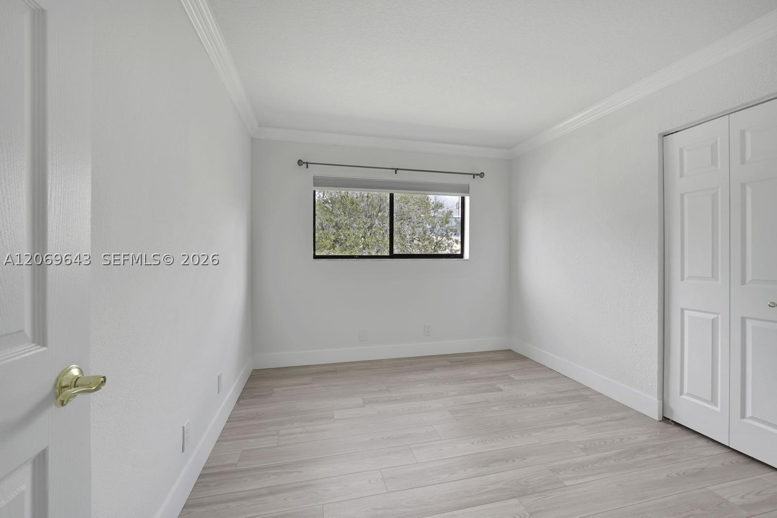 185 Lakeview Dr 201 Property Photo 18