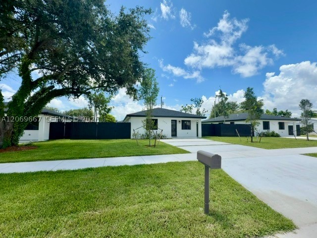 2420 Nw 154th St . Property Photo 2
