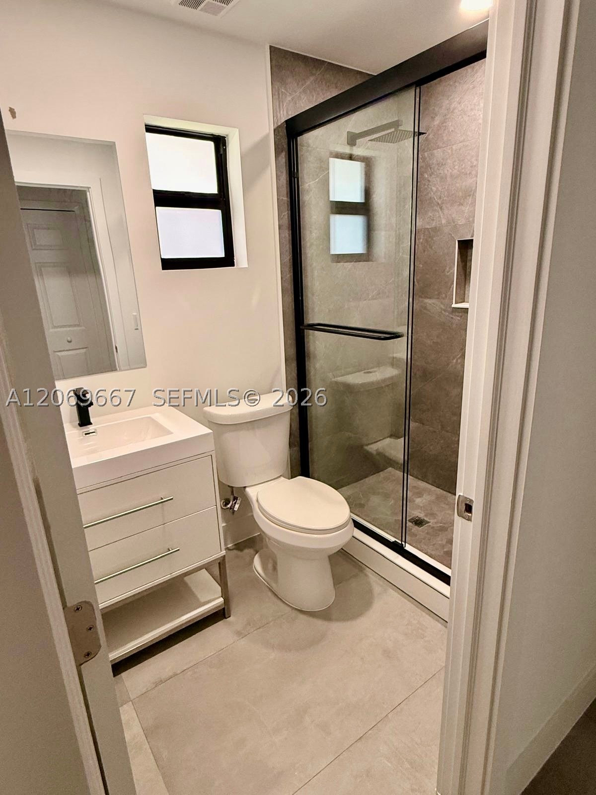 2420 Nw 154th St . Property Photo 24