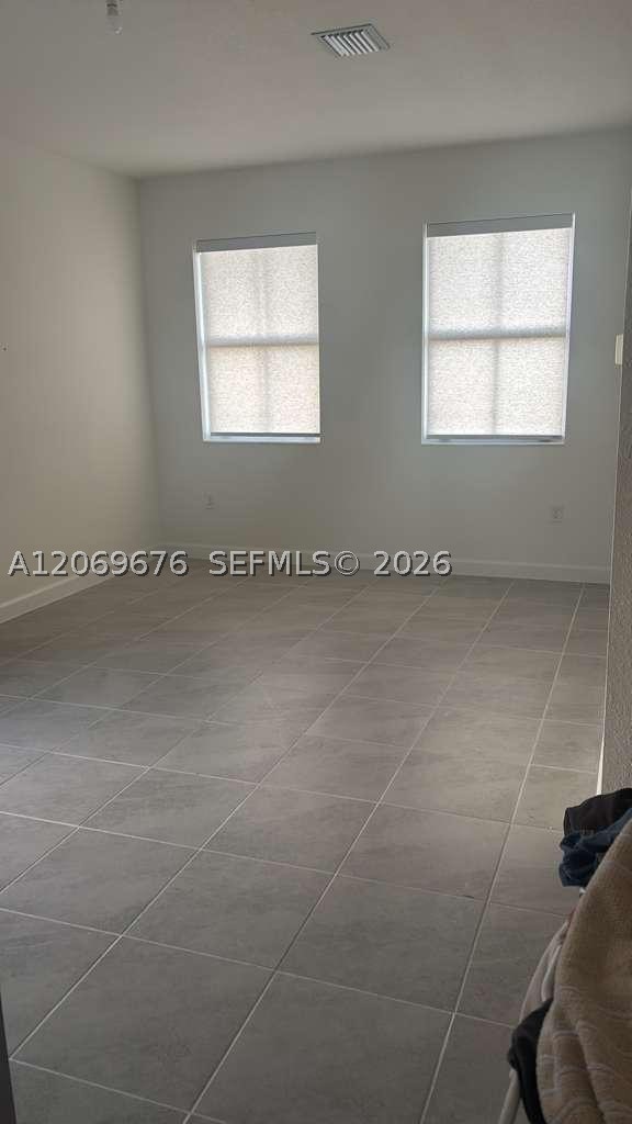 2342 Se 30th St Property Photo 14