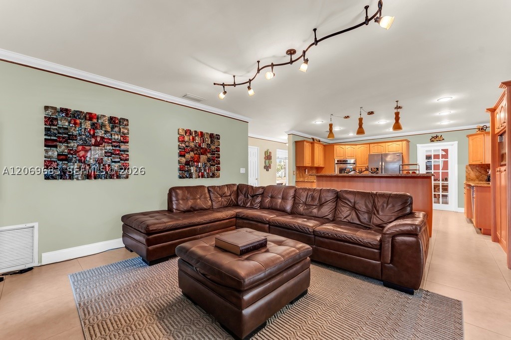 4812 Van Buren St Property Photo 19