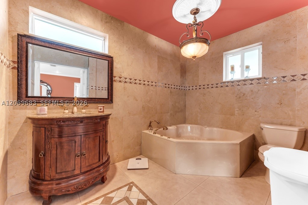 4812 Van Buren St Property Photo 42