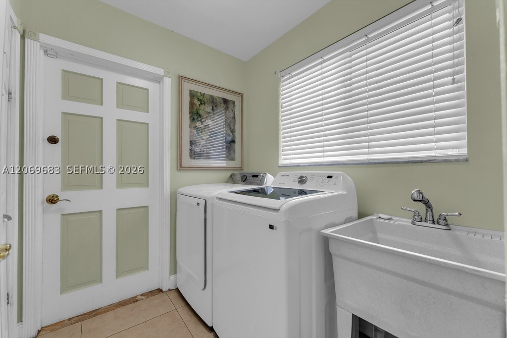 4812 Van Buren St Property Photo 49