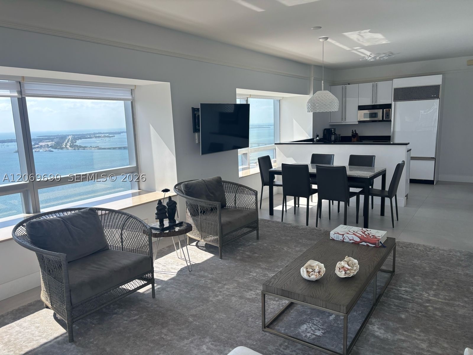 1435 Brickell Ave 3507 Property Photo 1