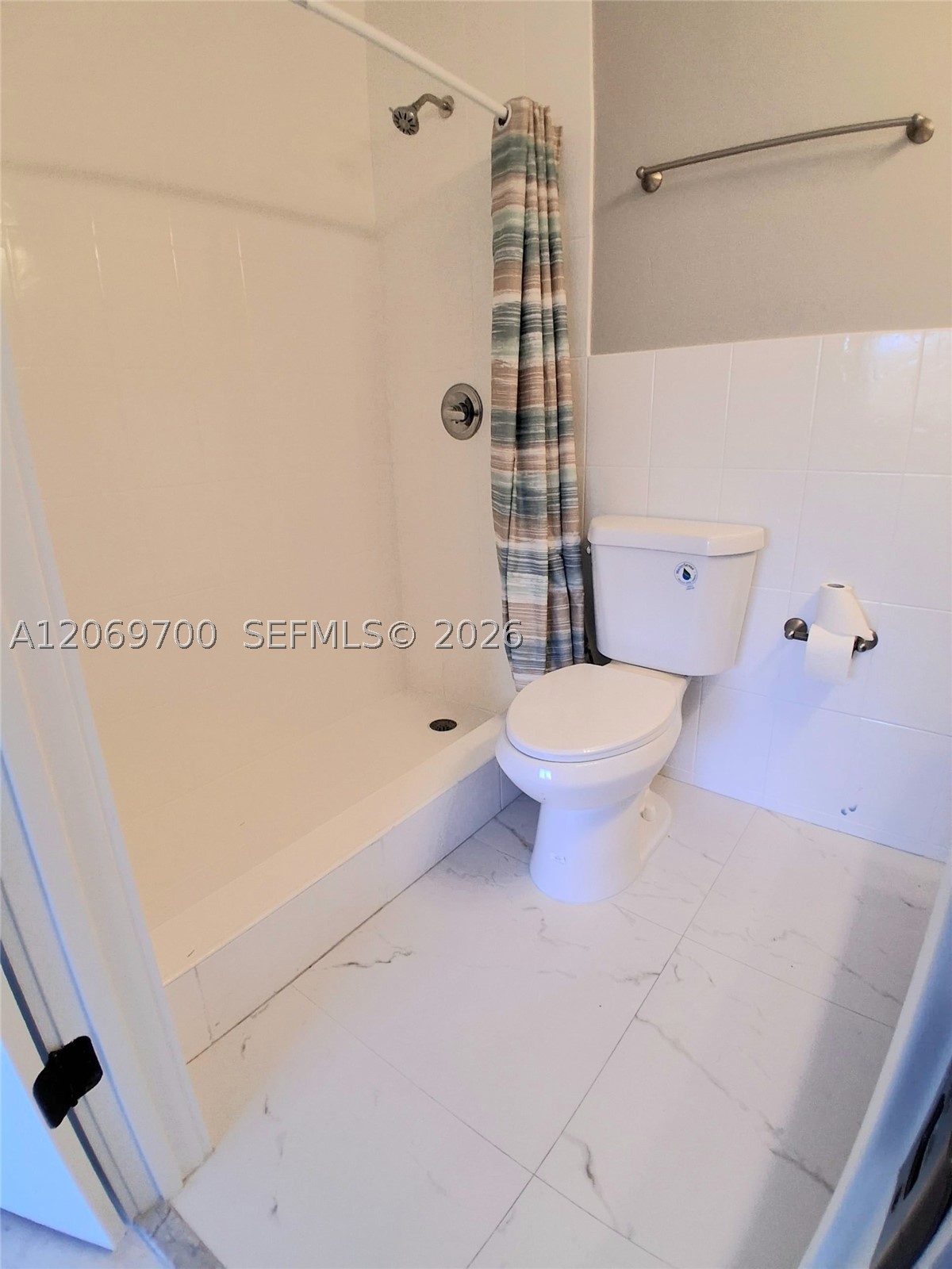 2770 W 60th Pl 201 Property Photo 6