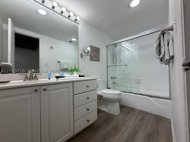 19370 Collins Ave 321 Property Photo 7