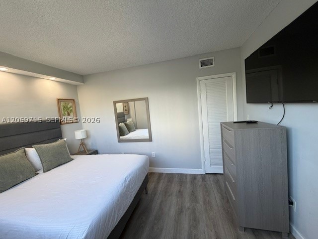 19370 Collins Ave 321 Property Photo 9