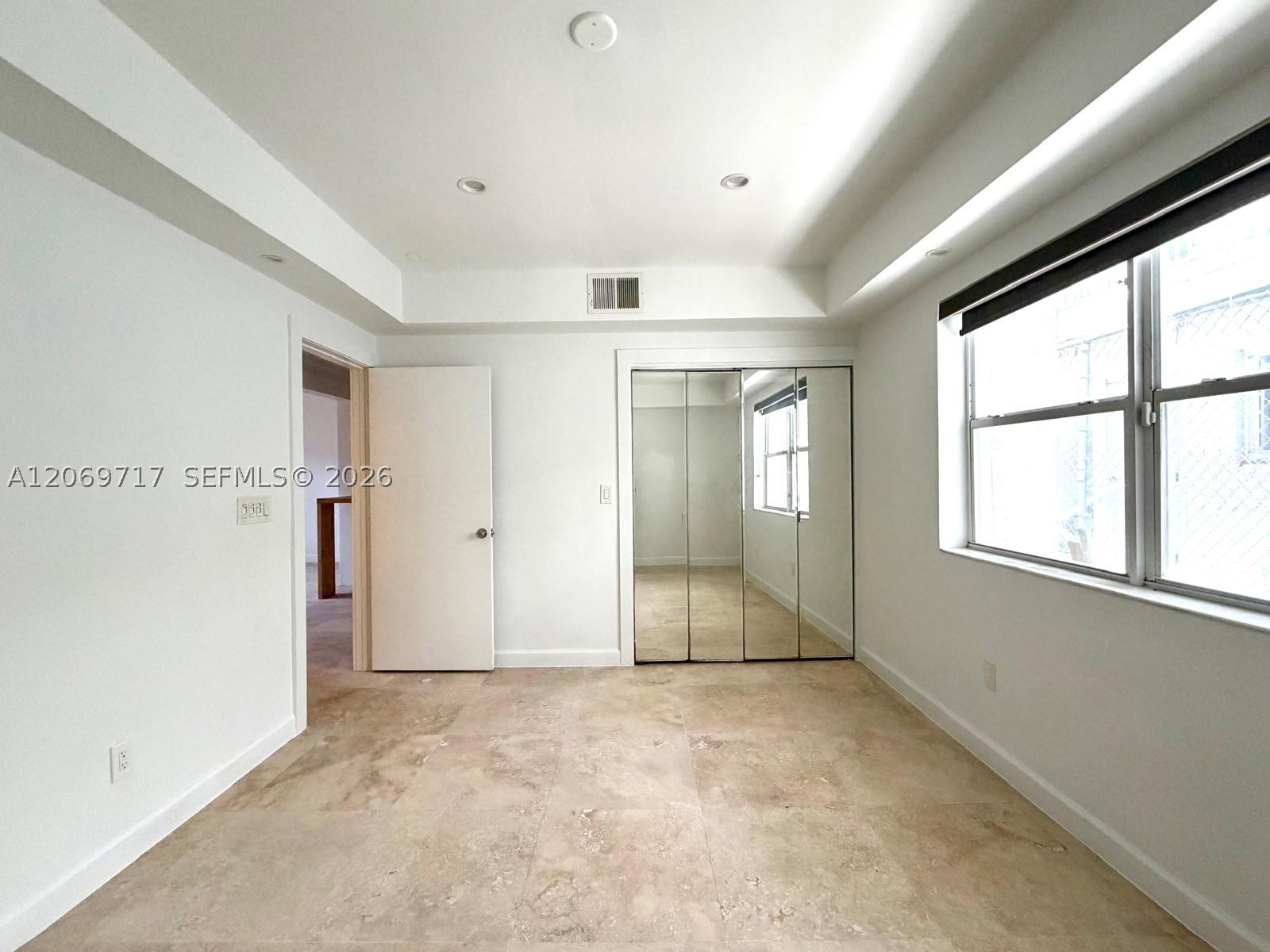 1239 Marseille Dr 2 Property Photo 13