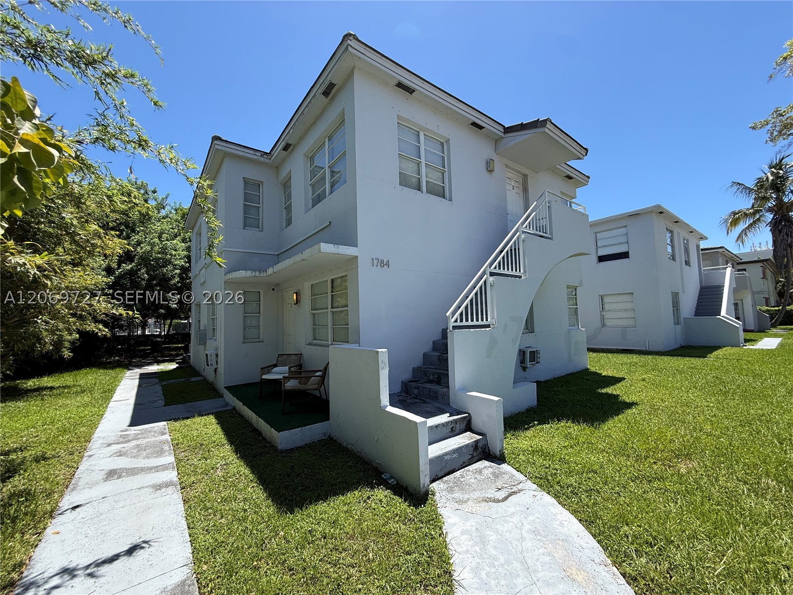 1794 Normandy Dr Property Photo 15