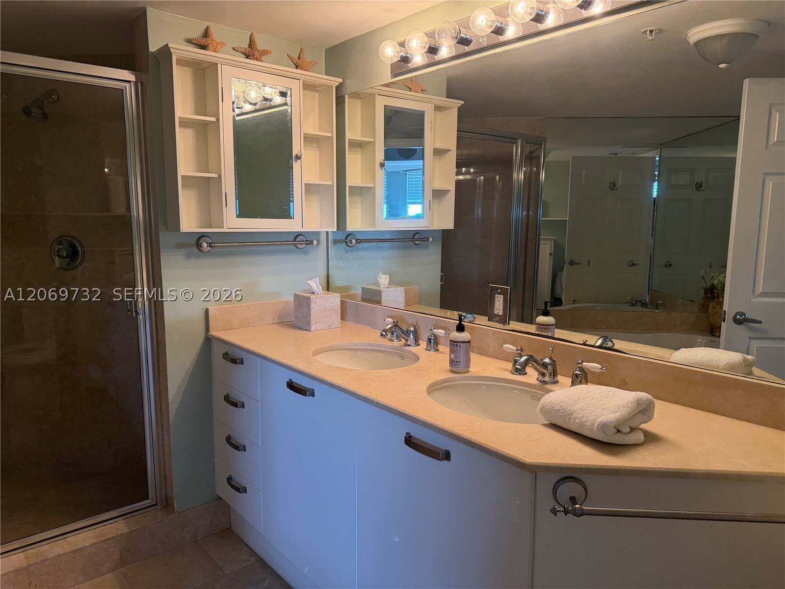 2011 N Ocean Blvd 602 Property Photo 11