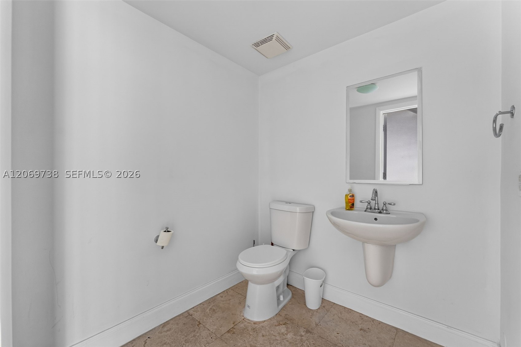 690 Sw 1st Ct 2122 Property Photo 10